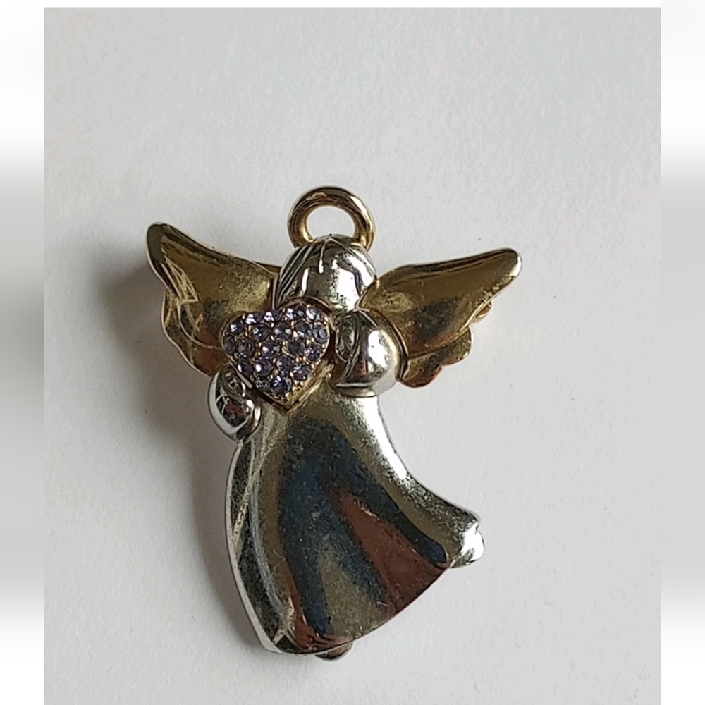 Vtg Signed LC Liz Claiborne Two Toned Angel Holding Purple Crystal Heart Brooch - Picture 1 of 11